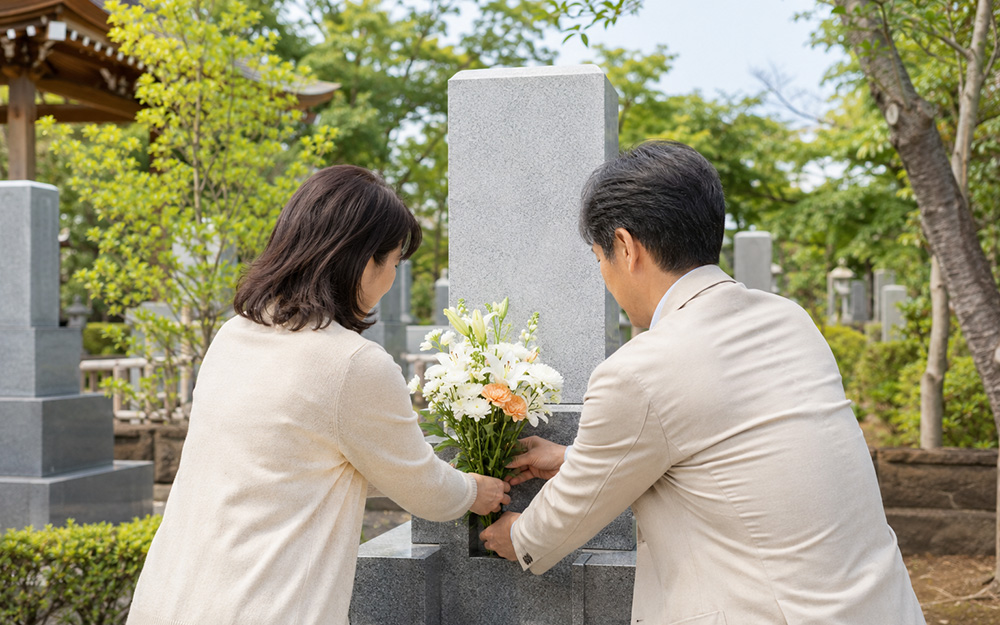 納骨・供養・亡くなった後の手続き